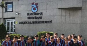 MİNİK AYAKLARIN DEV FUTBOL ŞÖLENİ SONA ERDİ